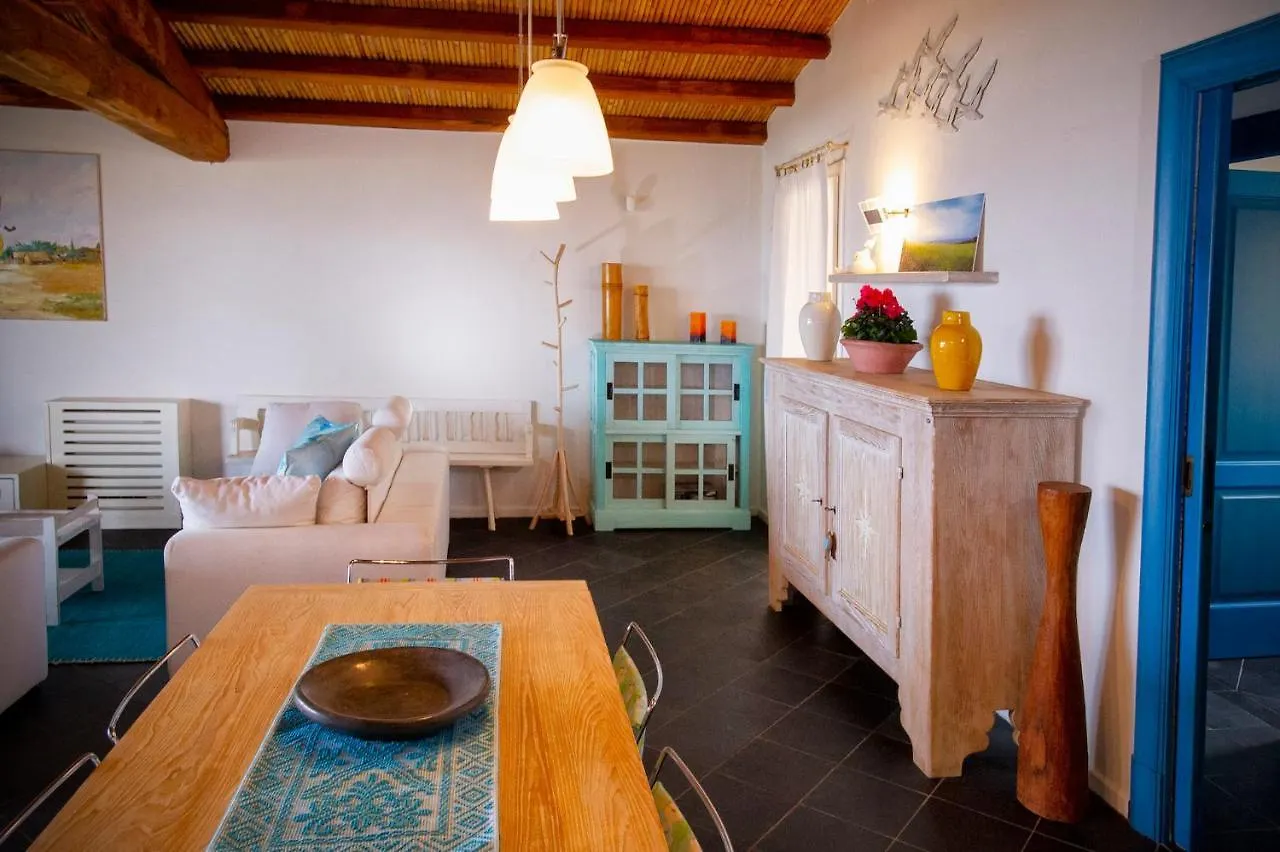 Villa Isuledda Prestige San Teodoro  İtalya