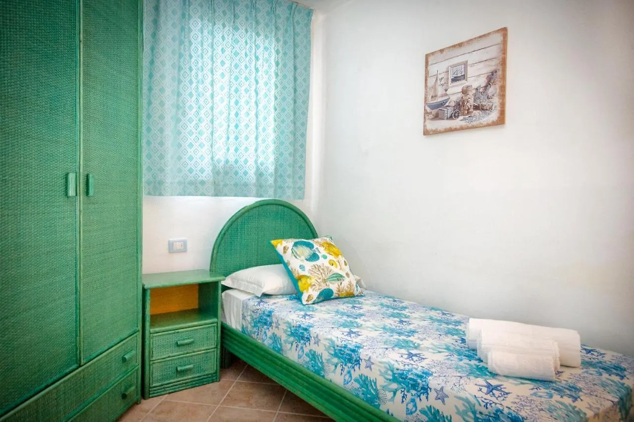 Villa Isuledda Prestige San Teodoro  İtalya