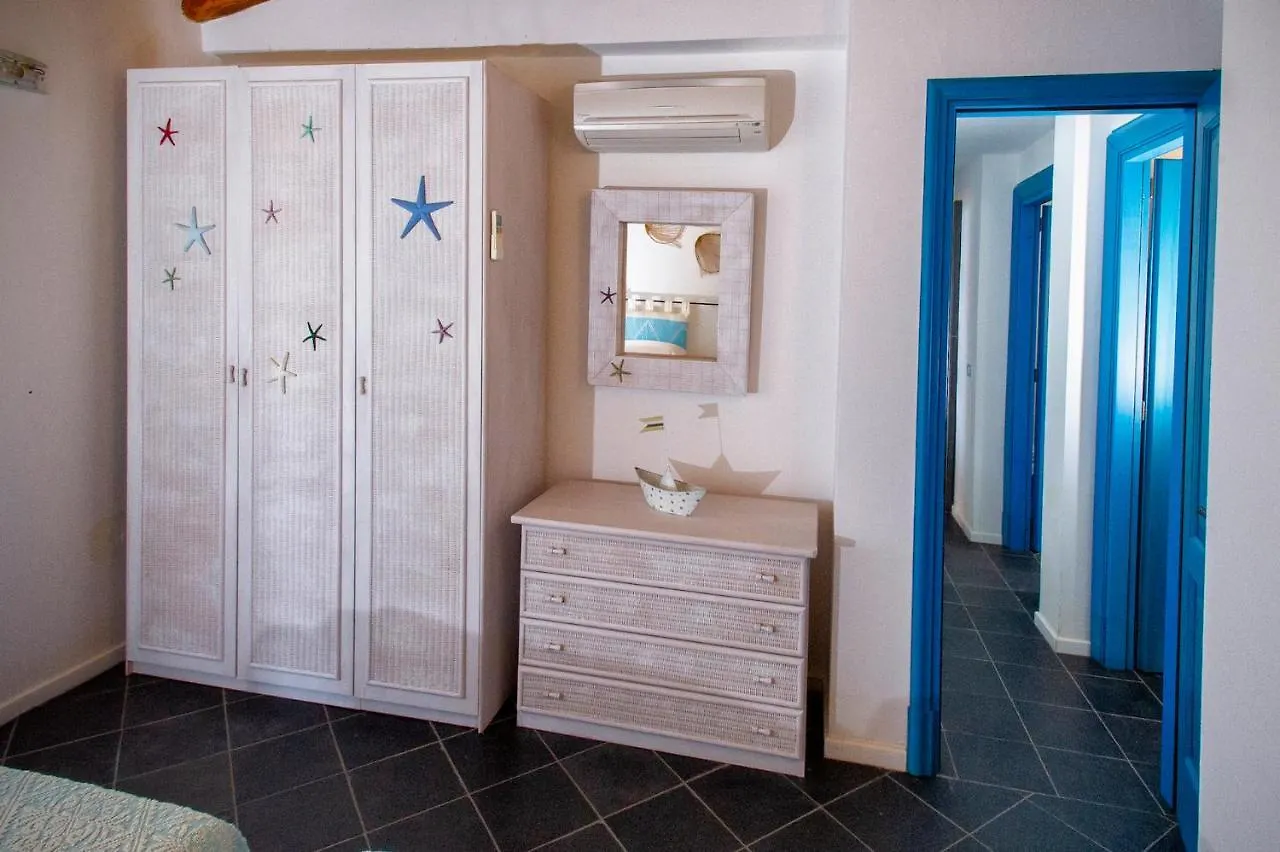 Villa Isuledda Prestige San Teodoro  İtalya